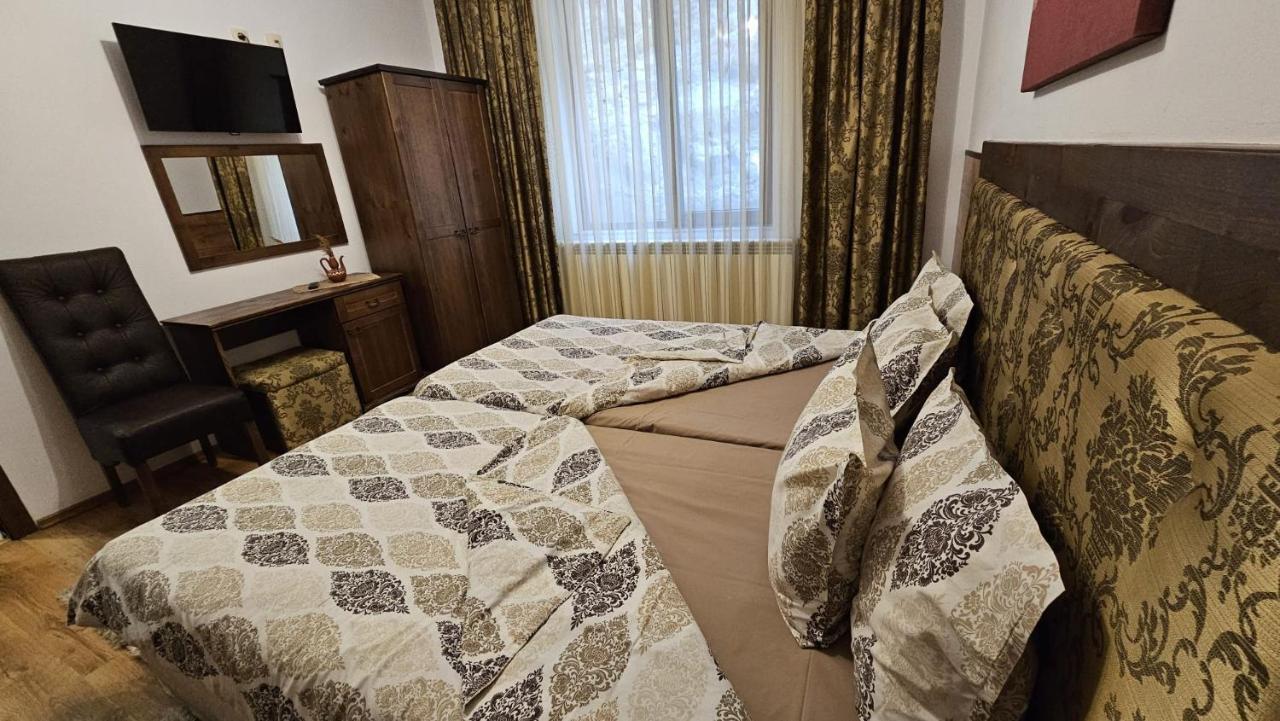 Villa Hills - Къща За Гости С Храна Orlino Kültér fotó